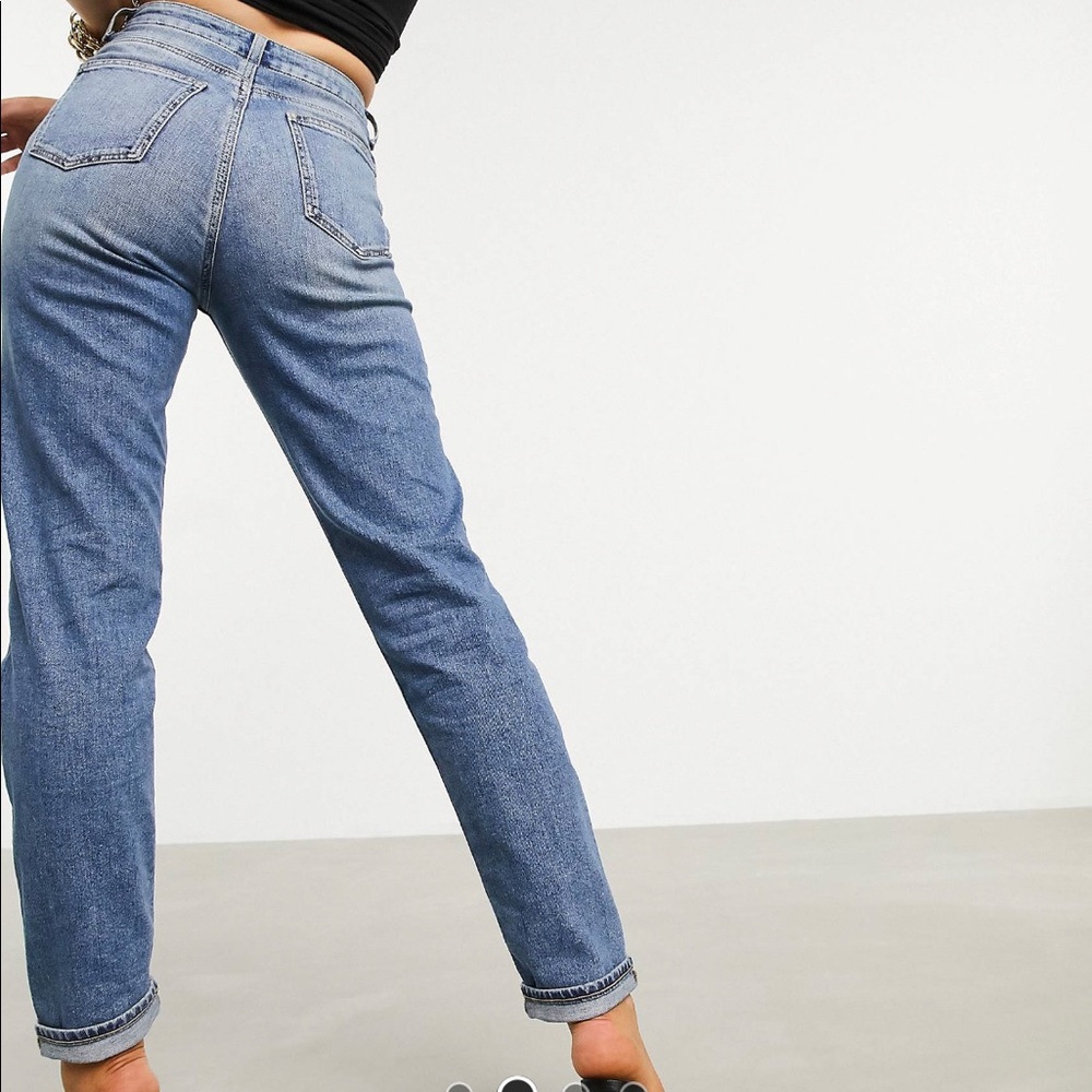 ASOS DESIGN high rise farleigh 'slim' mom jeans (W30 L32) - Picture 2 of 8